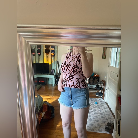 Revice Denim - med/lightwash - Star High Waisted Short - Picture 5 of 7